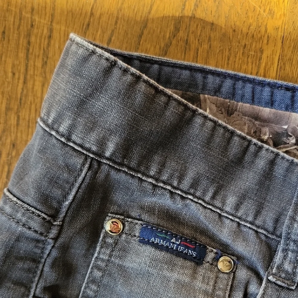 Giorgio Armani stylish straight